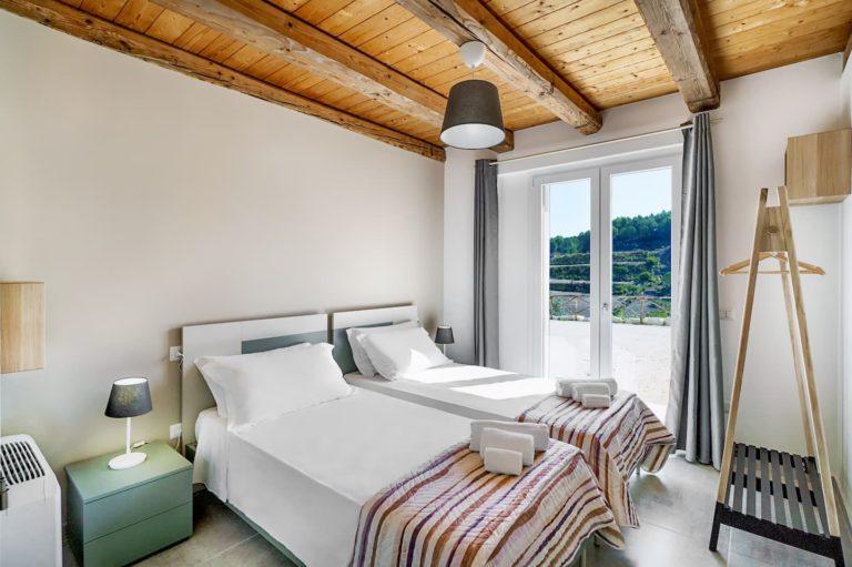 Sicily Knitting and Crochet Retreat